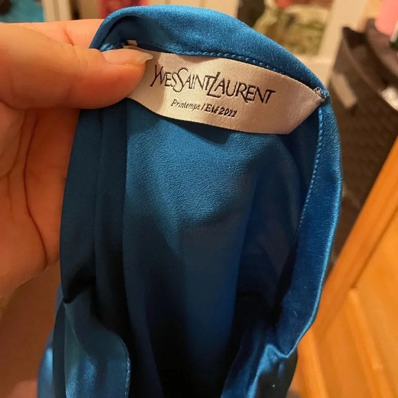 YVES SAINT LAURENT BLUE SILK DRAPE NECK BLOUSE - Picture 3 of 4